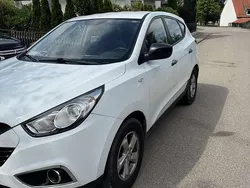 Weiß Gebraucht 2011 Hyundai ix35 Style SUV | 7.700 € (Guter Preis)