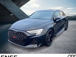 Schwarz Neu 2025 Audi RS3 Sportback Comfort Kleinwagen | 82.825 € (Teuer)