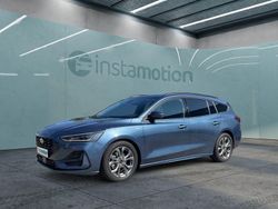 Blau Gebraucht 2023 Ford Focus ST-Line Kombi | 27.199 € (Etwas zu teuer)