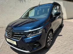 Blau Neu 2025 Renault Kangoo Techno Van / Kleinbus | 33.880 € (Etwas zu teuer)
