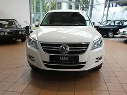 Weiß Gebraucht 2009 VW Tiguan Trendline SUV | 6.490 € (Fairer Preis)