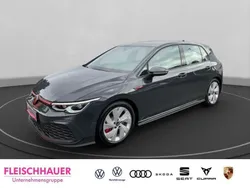 Grau Gebraucht 2023 VW Golf VIII GTI Limousine | 28.980 € (Guter Preis)