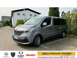 Grau Gebraucht 2021 Renault Trafic Life Van | 29.500 € (Guter Preis)
