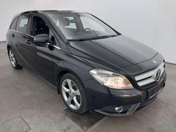 Kosmosschwarz Gebraucht 2012 Mercedes B200 Van / Kleinbus | 11.447 € (Fairer Preis)