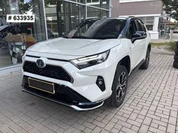 Weiß Gebraucht 2022 Toyota RAV4 Hybrid SUV | 39.450 € (Guter Preis)