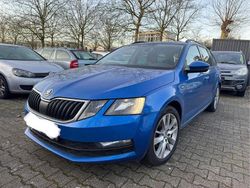 Blau Gebraucht 2018 Skoda Octavia Clever Kombi | 5.350 € (Fairer Preis)