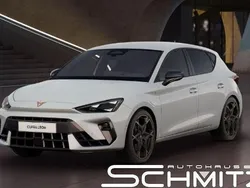 Weiß Neu 2025 Cupra Leon VZ2 Limousine | 42.850 € (Guter Preis)