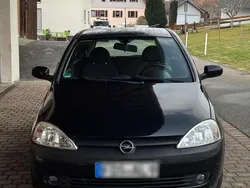 Schwarz Gebraucht 2001 Opel Corsa Kleinwagen | 500 € (Superpreis)