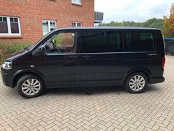 Schwarz Gebraucht 2011 VW T5 Team Van | 16.599 € (Fairer Preis)