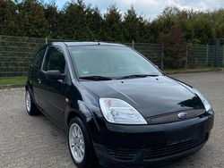 Schwarz Gebraucht 2004 Ford Fiesta Kleinwagen | 1.650 €