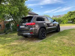 Grau Gebraucht 2015 Jeep Grand Cherokee SUV | 21.000 € (Fairer Preis)