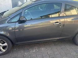 Grau Gebraucht 2010 Opel Corsa Selection Coupé | 1.699 € (Superpreis)