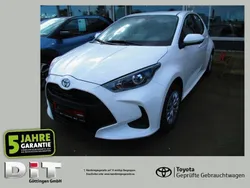 Super white 2 Neu 2025 Toyota Yaris Hybrid Comfort Limousine | 20.990 € (Superpreis)