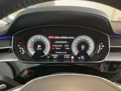 Grau Gebraucht 2021 Audi A8 Limousine | 47.000 € (Superpreis)