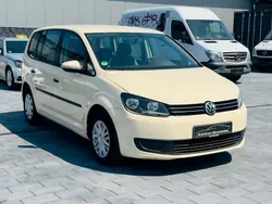 Beige Gebraucht 2012 VW Touran Van / Kleinbus | 6.880 € (Guter Preis)