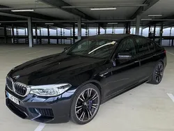 Schwarz Gebraucht 2018 BMW M5 Limousine | 59.999 € (Etwas zu teuer)