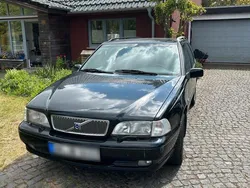Schwarz Gebraucht 1999 Volvo V70 Kombi | 2.199 € (Fairer Preis)