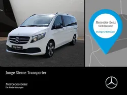 Weiß Gebraucht 2022 Mercedes V220 Van / Kleinbus | 41.990 € (Fairer Preis)