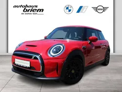 Rot Gebraucht 2022 Mini Cooper SE Kleinwagen | 17.490 € (Guter Preis)