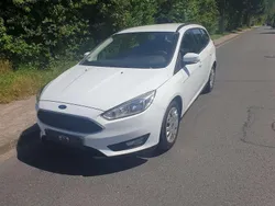 Weiß Gebraucht 2017 Ford Focus Business Edition Kombi | 8.300 € (Guter Preis)