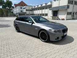 Grau Gebraucht 2014 BMW 530 Shadowline Kombi | 15.450 € (Fairer Preis)