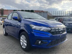 Blau Gebraucht 2023 Dacia Sandero Expression Kleinwagen | 15.600 € (Guter Preis)