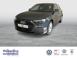 Manhattengrau, metallic Neu 2024 Audi A1 Sportback Kleinwagen | 26.900 € (Guter Preis)