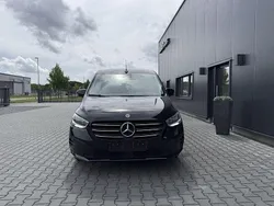 Schwarz Gebraucht 2023 Mercedes T160 Van / Kleinbus | 21.400 € (Fairer Preis)