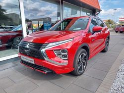 Rot Gebraucht 2022 Mitsubishi Eclipse Cross Plus SUV | 23.900 € (Fairer Preis)