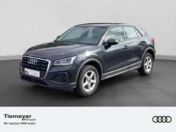Grau Gebraucht 2023 Audi Q2 Comfort SUV | 19.860 € (Superpreis)