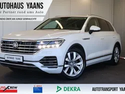 Pure white Gebraucht 2019 VW Touareg SUV | 41.789 € (Guter Preis)
