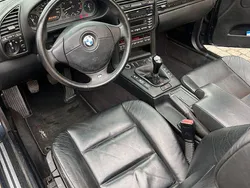 Blau Gebraucht 1998 BMW 328 Cabriolet Sport Line Cabrio | 15.000 € (Etwas zu teuer)