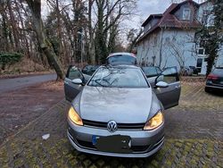 Silber Gebraucht 2016 VW Golf VII Limousine | 10.500 € (Fairer Preis)