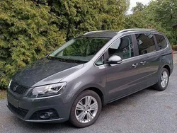 Grau Gebraucht 2015 Seat Alhambra Ecomotive Van / Kleinbus | 19.400 € (Guter Preis)