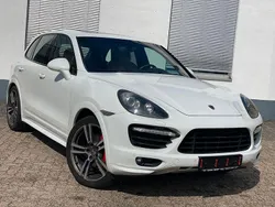 Weiß Gebraucht 2013 Porsche Cayenne GTS Chrono SUV | 21.900 € (Guter Preis)
