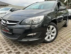 Schwarz Gebraucht 2016 Opel Astra Style Kombi | 6.700 € (Teuer)