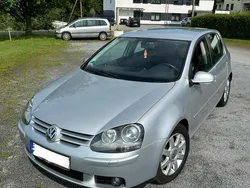 Silber Gebraucht 2004 VW Golf V Limousine | 6.799 € (Teuer)