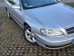 Opel Omega