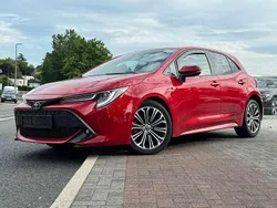 Rot Gebraucht 2019 Toyota Corolla Hybrid Club Kleinwagen | 18.500 € (Fairer Preis)