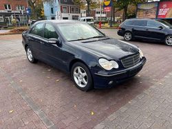 Blau Gebraucht 2005 Mercedes C200 Limousine | 1.999 € (Superpreis)