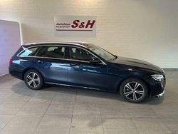 Blau Gebraucht 2022 Mercedes E220 Kombi | 32.990 € (Etwas zu teuer)