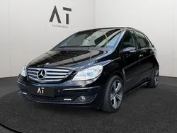 Schwarz Gebraucht 2005 Mercedes B180 Van / Kleinbus | 3.490 € (Fairer Preis)