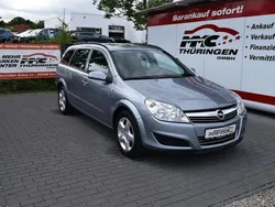 Grau Gebraucht 2008 Opel Astra Edition Kombi | 1.990 € (Fairer Preis)