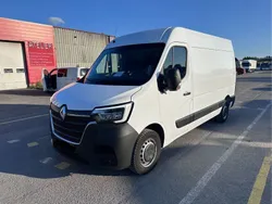 Weiß Gebraucht 2024 Renault Master Van | 19.900 € (Fairer Preis)