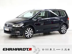 Schwarz Gebraucht 2020 VW Touran Highline Van / Kleinbus | 26.290 € (Superpreis)