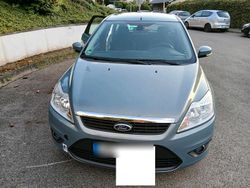 Gebraucht 2009 Ford Focus Kombi | 2.200 €