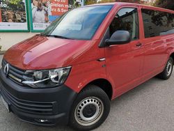 Rot Gebraucht 2018 VW Transporter Van | 25.200 €