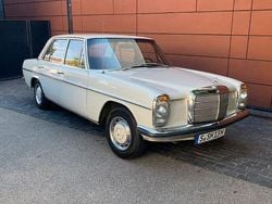 Weiß Gebraucht 1971 Mercedes W115 Limousine | 13.800 €