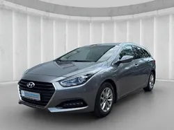 Grau Gebraucht 2018 Hyundai i40 Trend Kombi | 13.890 € (Fairer Preis)