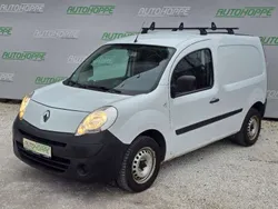 Gletscherweiss Gebraucht 2012 Renault Kangoo Van / Kleinbus | 6.490 € (Etwas zu teuer)